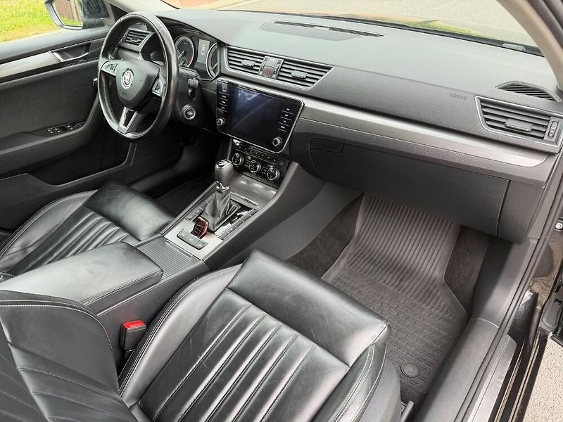 Škoda Superb (2020) 2.0 /110kW - fotka 9 z 19