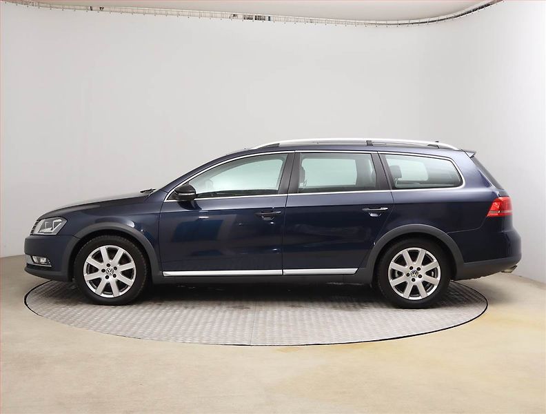 Volkswagen Passat (2012) Alltrack 2.0 TDI, 4X4 - fotka 3 z 20