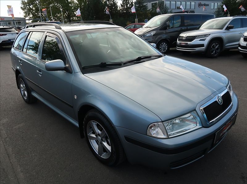 Škoda Octavia 1,6 MPi,75kW,NovéČR,tažné - fotka 2 z 22