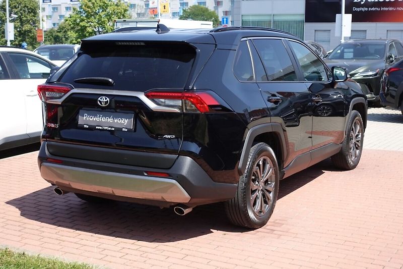 Toyota RAV4 2,0VVT-i A/T 4x4 Comfort Style - fotka 4 z 30