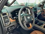 Dodge RAM (2025) 1500, 5.7 V8  Longhorn MY24 - náhled 26