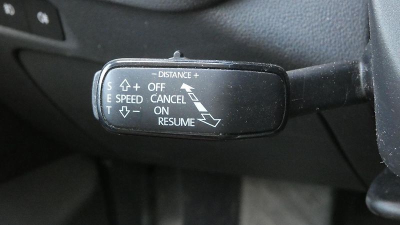 Škoda Octavia 2,0 TDI 85kW Style DSG - fotka 11 z 26
