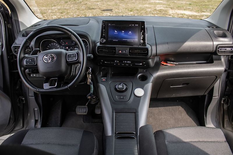 Toyota ProAce City Verso 2020 AT 96kW - fotka 7 z 31