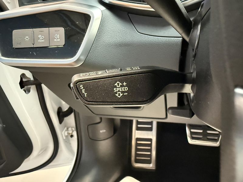 Audi A6 3.0 45 TDI quattro S tronic Sp - fotka 9 z 13