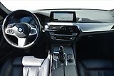 BMW Řada 5 540i xDrive 250kW M PAKET ČR - náhled 13