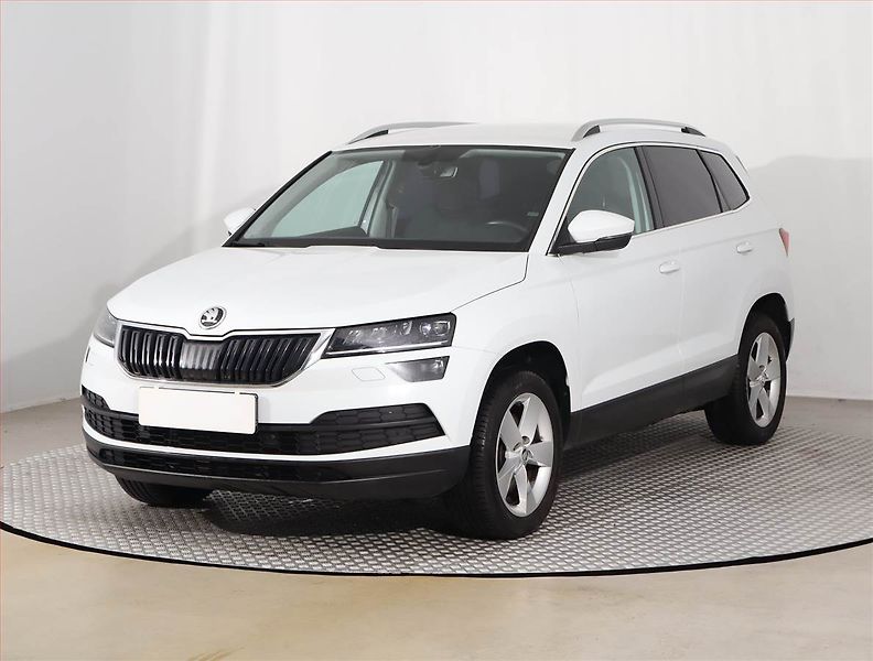 Škoda Karoq (2018) Style 1.5 TSI, Navi, Tempomat - fotka 2 z 16