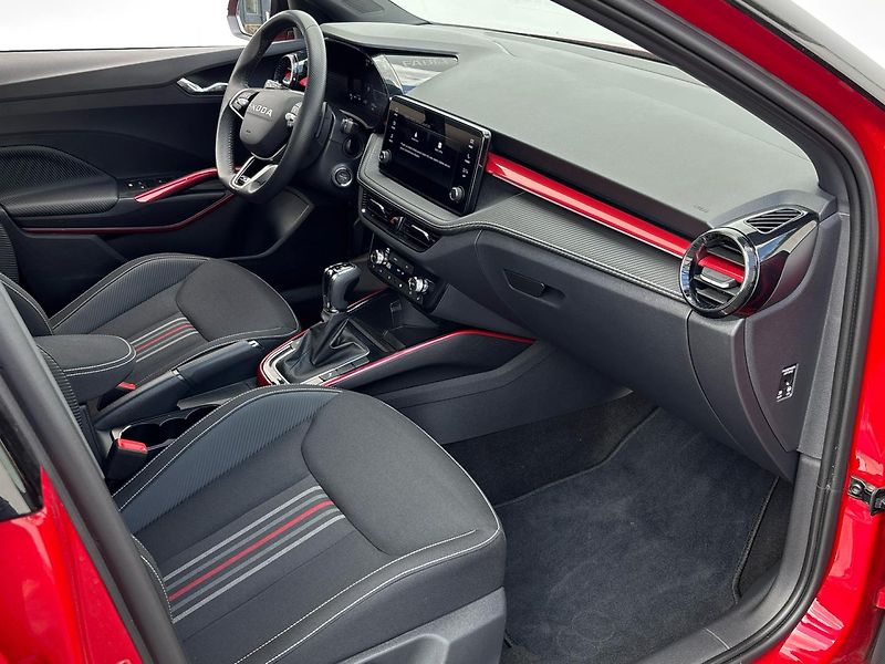 Škoda Fabia Monte Carlo - fotka 9 z 27