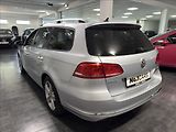 Volkswagen Passat 2,0   TDI DSG R-LINE 130kW NAV - náhled 3