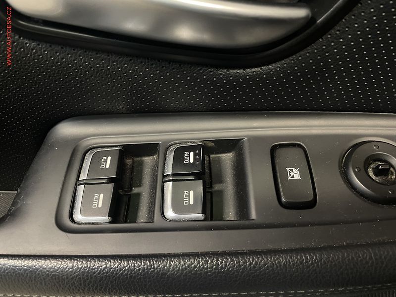 Kia Carens (2016) 1.7CRDi, ČR, servis.kniha - fotka 11 z 14