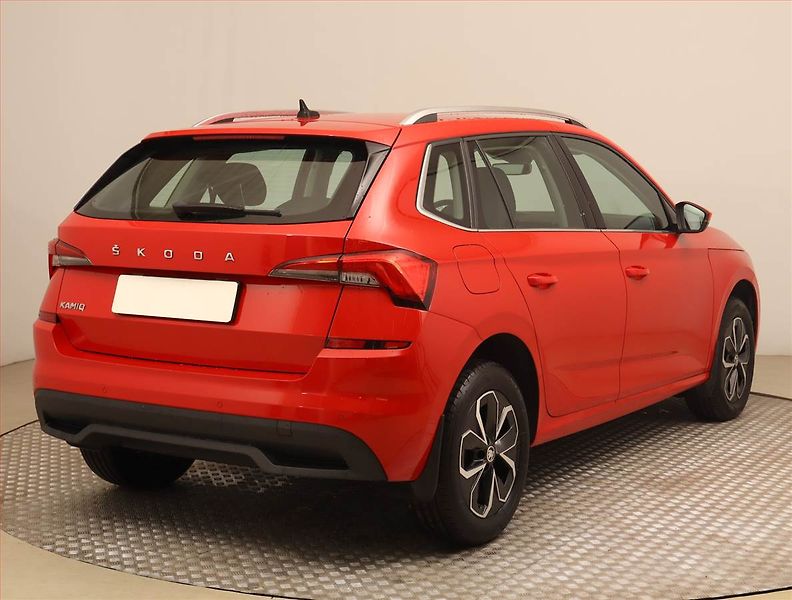 Škoda Kamiq (2020) Style 1.6 TDI, Automat, ČR - fotka 5 z 16