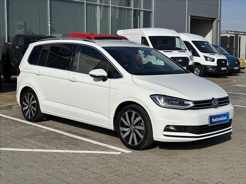Volkswagen Touran 1,5 TSi Maraton Edition 7.Míst - fotka 7 z 47