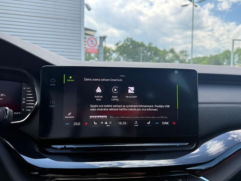Škoda Octavia Sportline 2.0 TDI 110kW DSG Co - fotka 17 z 26