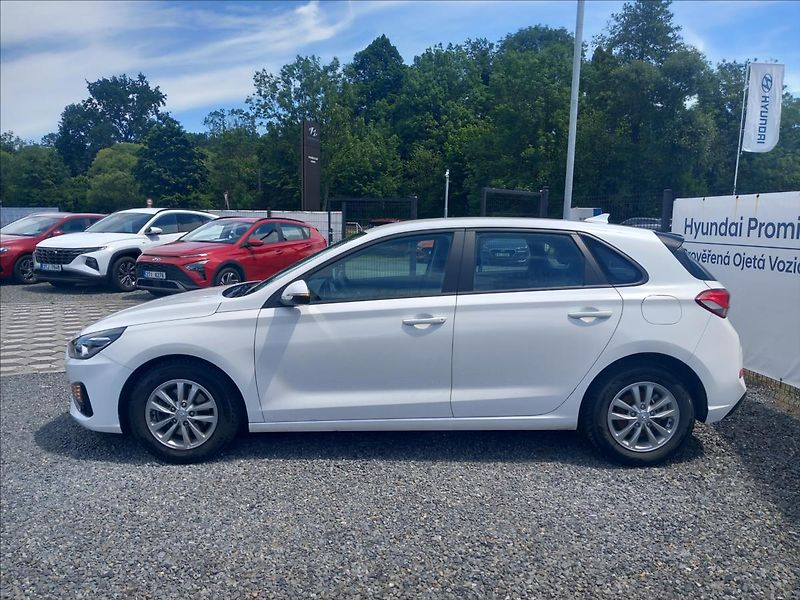 Hyundai i30 1,0 T-GDI COMFORT DCT - fotka 4 z 21