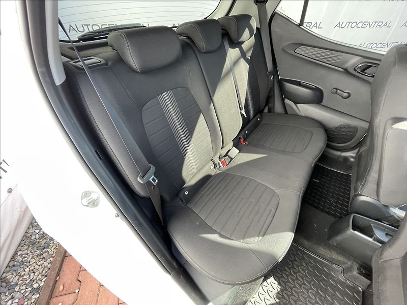 Hyundai i10 1,2 MPi,62kW,SMART,záruka - fotka 9 z 22