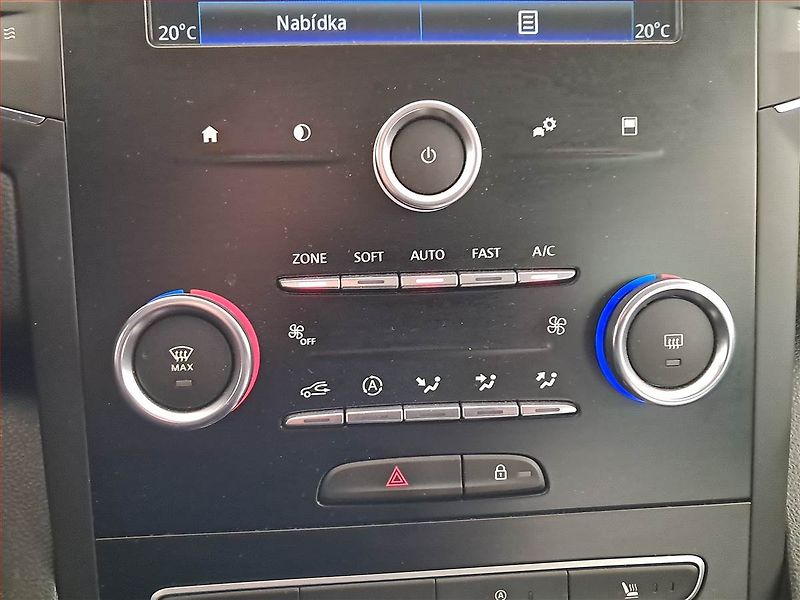 Renault Mégane (2019) 1.3 TCe, Navi, Tempomat - fotka 13 z 22