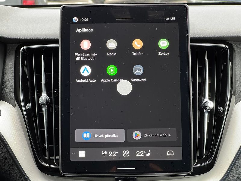 Volvo XC60 (2026) PLUS B5, 360°, FULL LED - fotka 19 z 25