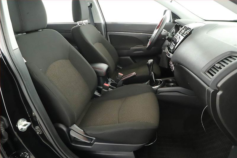 Mitsubishi ASX (2016) 1.6 MIVEC, Tempomat - fotka 7 z 14
