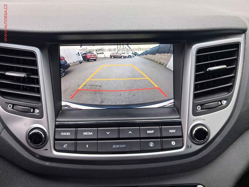 Hyundai Tucson (2016) 1.6 GDi, Navi, kamera - fotka 17 z 17