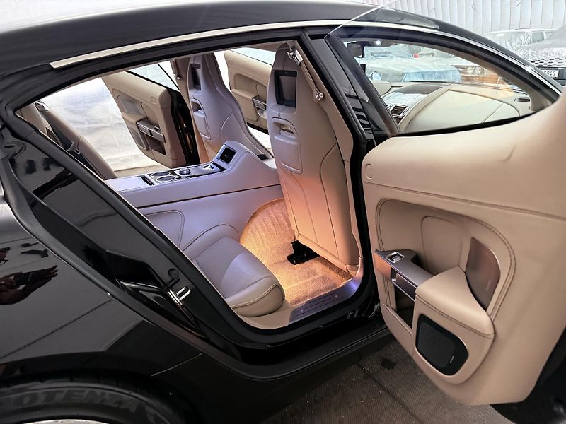 Aston Martin Rapide (2016) S 6.0 560PS,AT-8ST,SERVIS - fotka 22 z 72