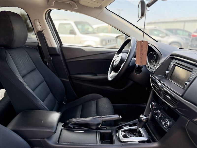 Mazda 6 2,5 141kW AUTOMAT - fotka 23 z 24