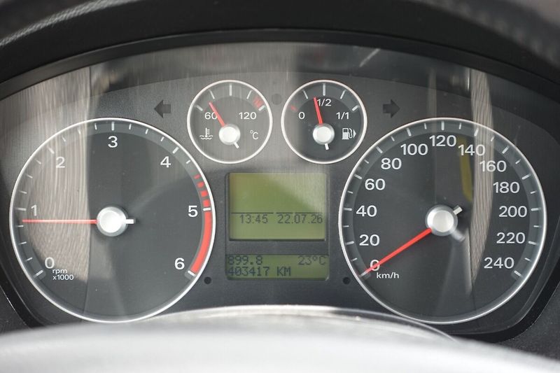 Ford C-MAX 1,8TDCi 85kW A/C - fotka 8 z 8