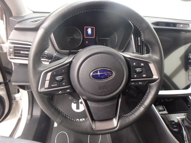 Subaru Outback 2.5i 4WD Active - fotka 12 z 17