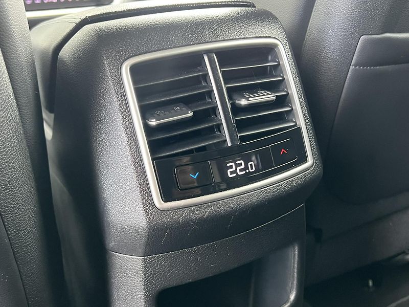 Kia Sportage (2023) 1.6T-GDI 169kW 4x4 AT TOP - fotka 22 z 28