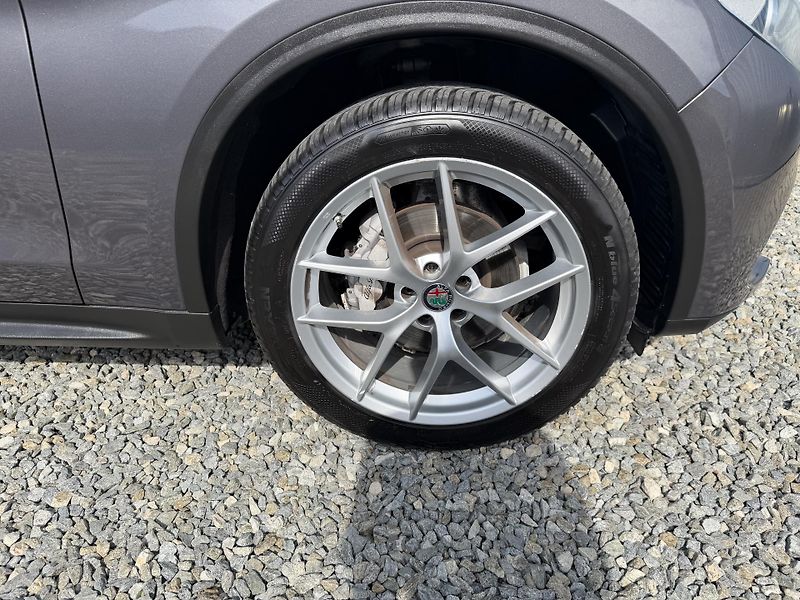 Alfa Romeo Stelvio 2.2JTDM Q4 4x4 210PS VELOCE 1A - fotka 68 z 167