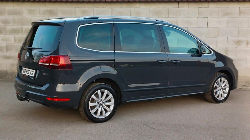 Volkswagen Sharan (2019) TDI 130kW 4Motion 7.míst-DPH - fotka 5 z 50