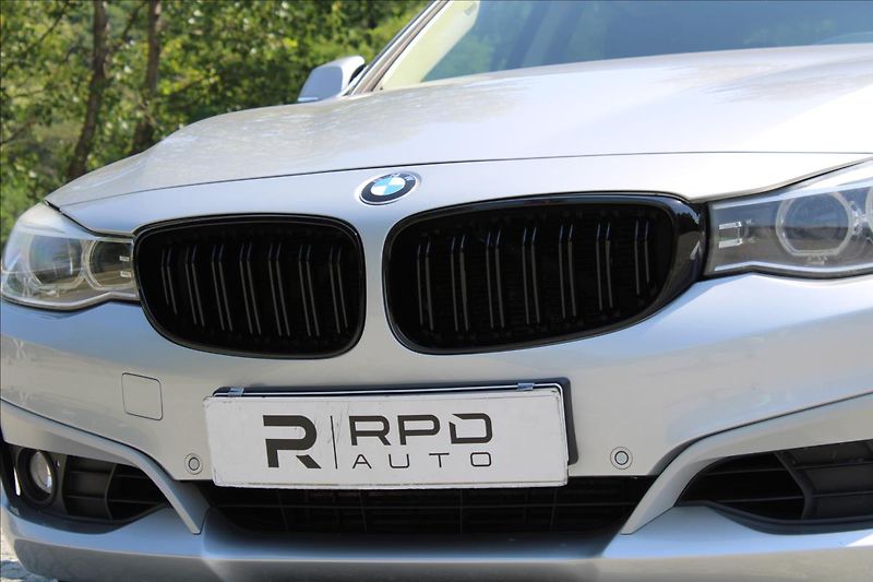 BMW Řada 3 320i GT / xDrive / HUD / 360° - fotka 40 z 49