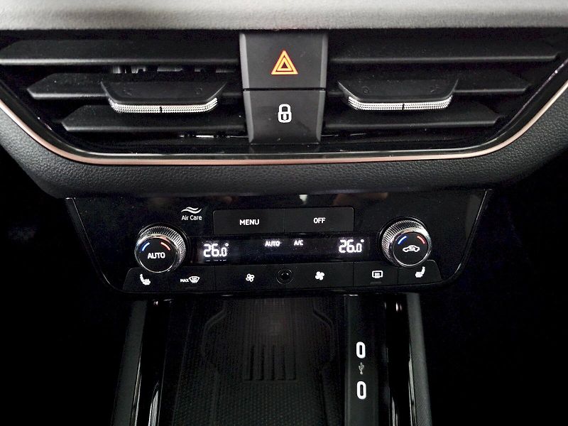 Škoda Kamiq (2025) 1.0TSI 85kW TOP SELECTION MATR - fotka 19 z 25