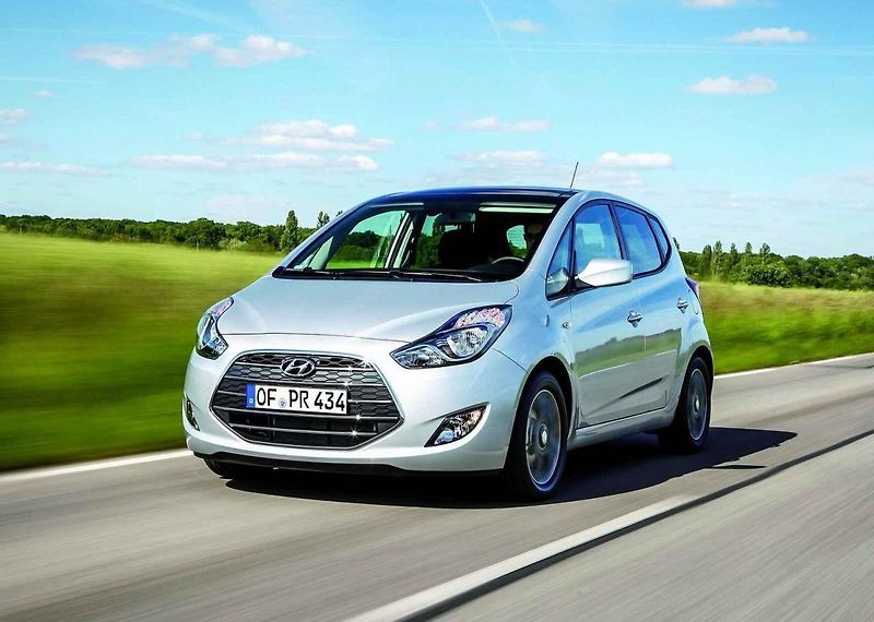 Hyundai Tucson z přelomu tisíciletí hodnotí technici na německých STK známkou 5