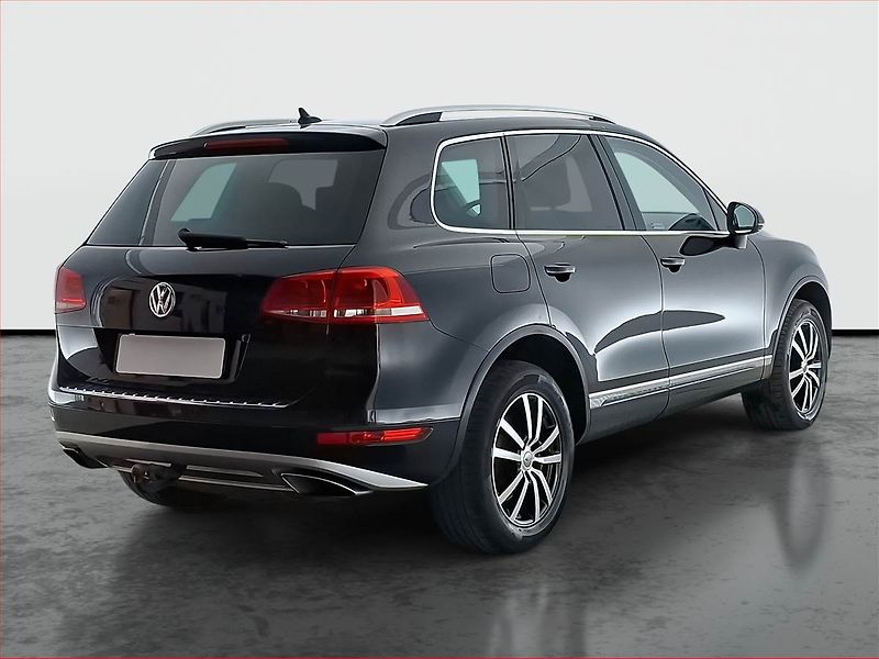 Volkswagen Touareg (2012) 3.0 TDI, 4X4, Automat - fotka 5 z 21