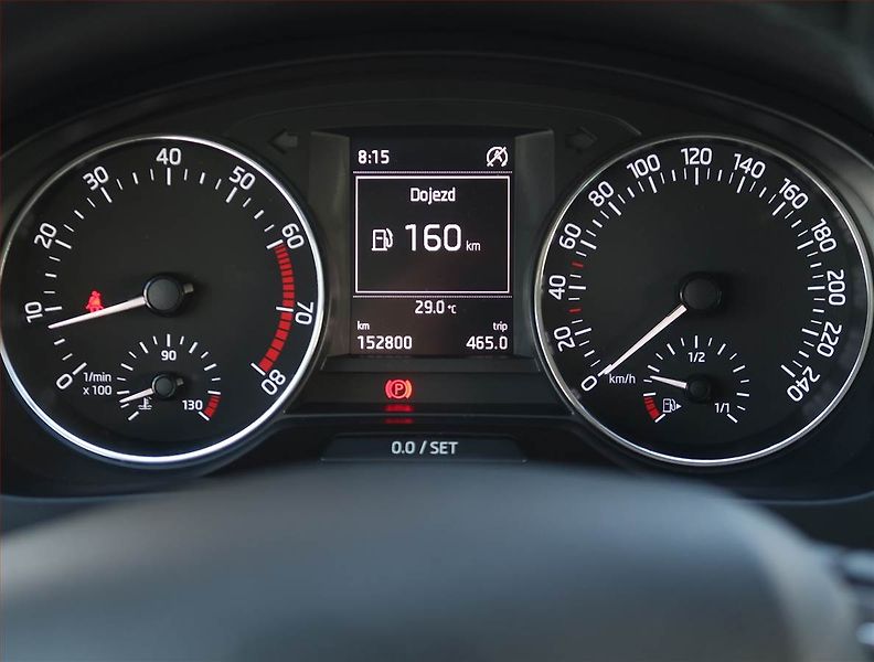 Škoda Rapid (2015) Spaceback 1.2 TSI, Serv.kniha - fotka 9 z 16