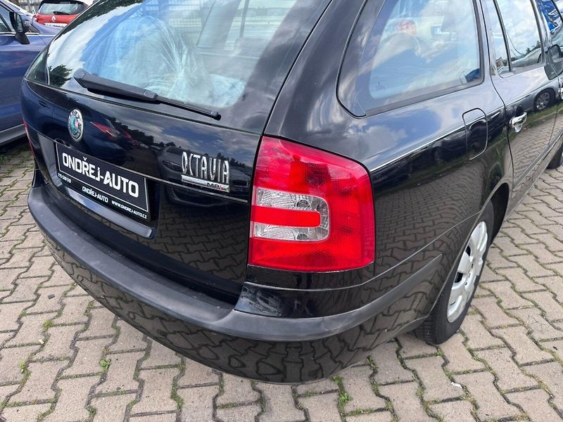 Škoda Octavia (2007) 1,6i MPI 75 KW KOLA SK STK - fotka 12 z 46