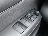 Toyota Yaris 1.5HSD, ČR-1, Selection, +kola - náhled 26