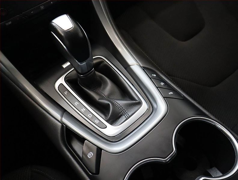 Ford Mondeo (2018) Trend 2.0 TDCI, Automat - fotka 13 z 24