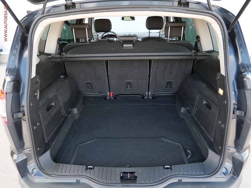 Ford S-MAX (2014) 2.0 TDCi, AT, tempo, kamera - fotka 7 z 23