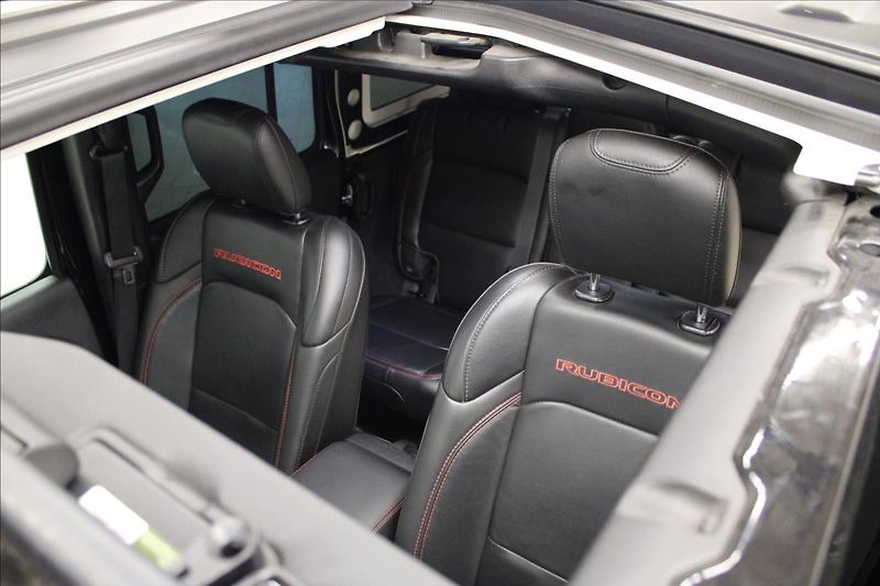 Jeep Wrangler 2,0 T Unlimited Rubicon CZ - fotka 25 z 30