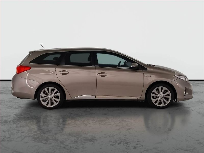 Toyota Auris (2014) Hybrid, Automat, Kůže, Navi - fotka 6 z 20