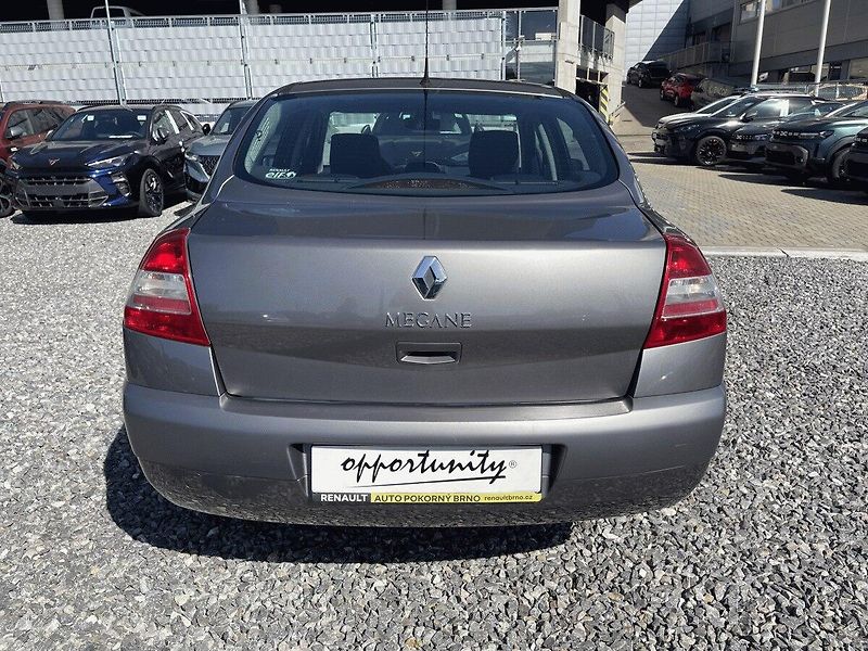 Renault Mégane (2009) 1.4i, 72kW,ČR,Klima - fotka 4 z 31