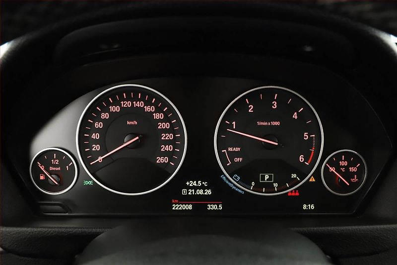 BMW Řada 3 (2014) 320 d xDrive, 4X4, Automat - fotka 9 z 20