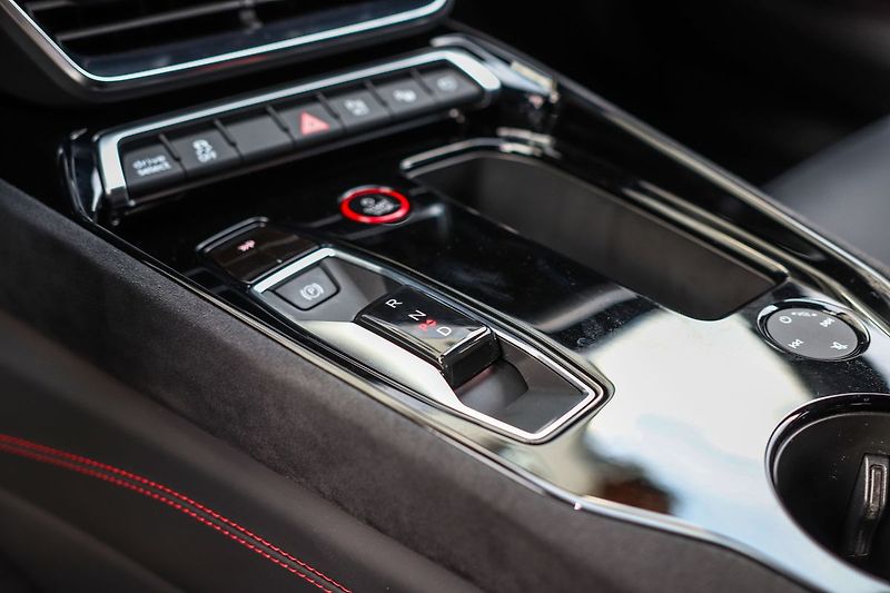 Audi Ostatní Laser, B&O, natáčení kol, masá - fotka 27 z 30