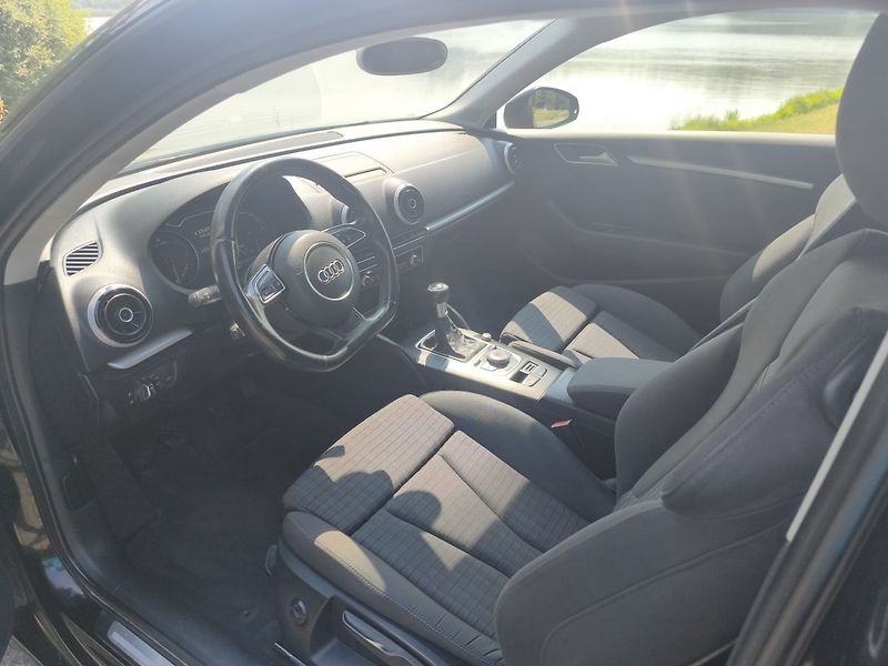 Audi A3 (2015) - fotka 19 z 32