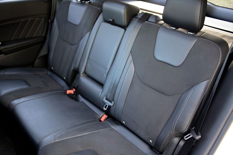 Ford Edge - fotka 20 z 22