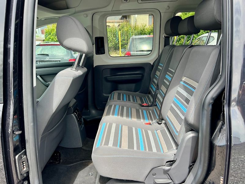 Volkswagen Caddy (2012) 1.6 TDI 75 kW DSG - fotka 13 z 19