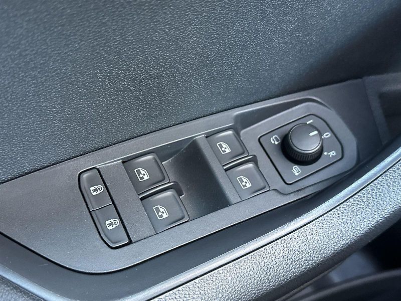 Škoda Karoq (2021) 2.0 TDI 4x4 DSG Scoutline - fotka 19 z 40