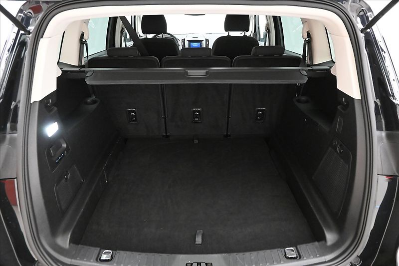 Ford S-MAX 2,0 EcoBlue 140 kW AT8 Titaniu - fotka 10 z 30