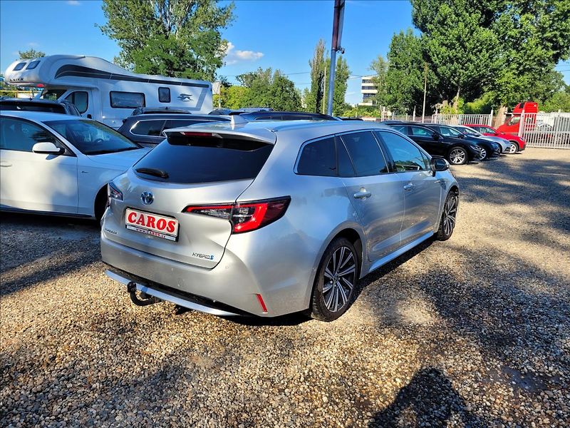 Toyota Corolla 1,8 HSD,executive,výhřev,navi - fotka 6 z 50