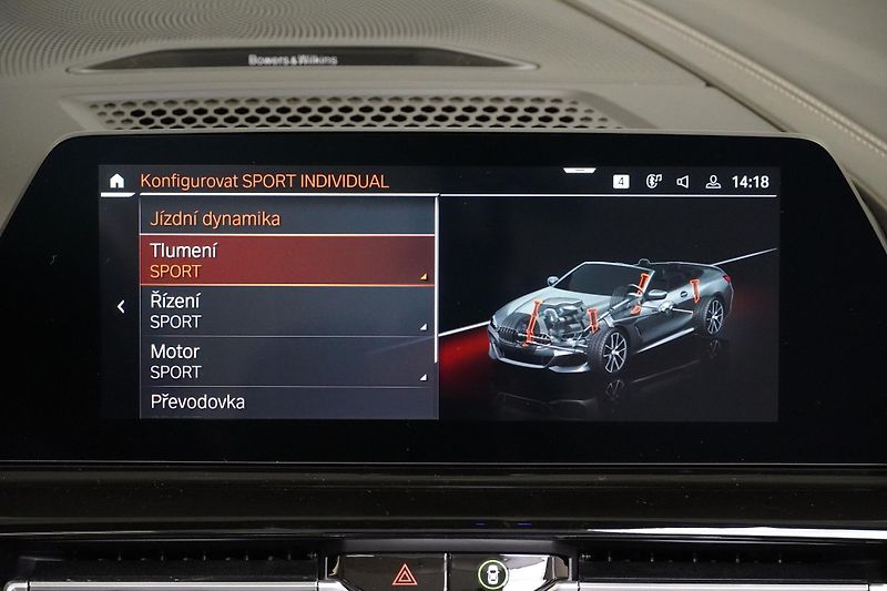 BMW Řada 8 BMW 850i Xdrive cabrio - fotka 40 z 44